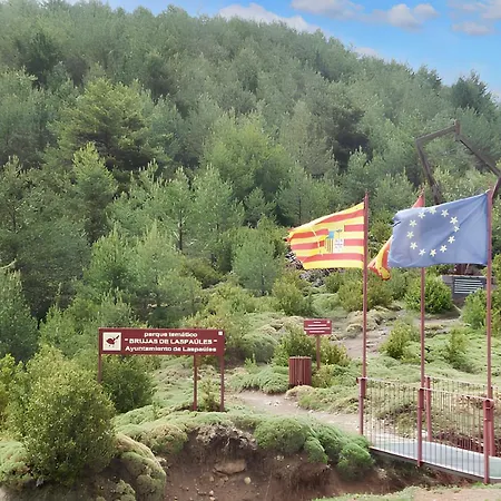 Comfortable With Mountain View In * Laspaúles